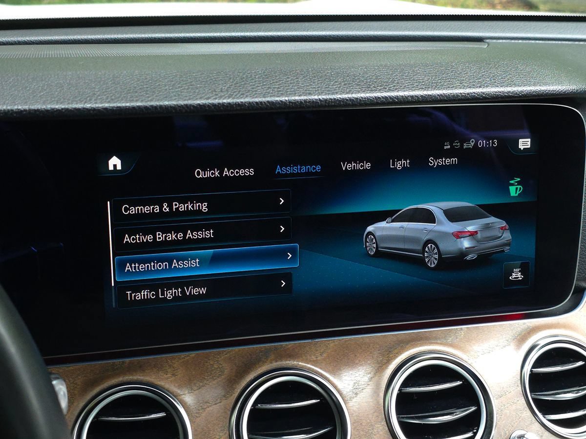 Used 2023 Mercedes-Benz E 350 4MATIC Sedan image 41
