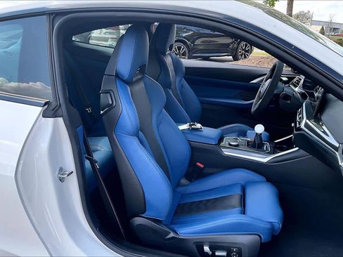 Used 2024 BMW M4 Coupe w/ Executive Package image 11