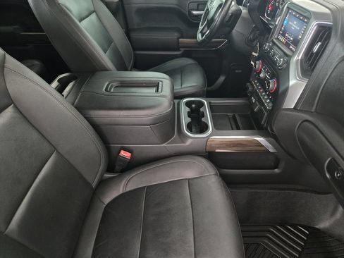 Used 2021 Chevrolet Silverado 1500 LT Trail Boss w/ LT Trail Boss Premium Package AWD/4WD image 16