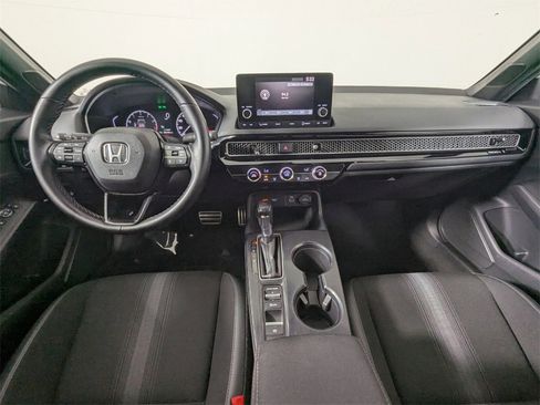 Used 2023 Honda Civic Sport image 15
