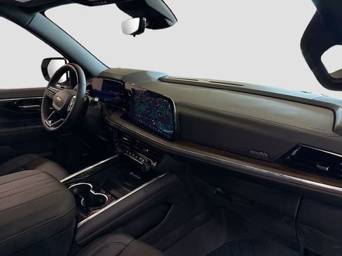 New 2026 Chevrolet Tahoe High Country AWD/4WD image 33
