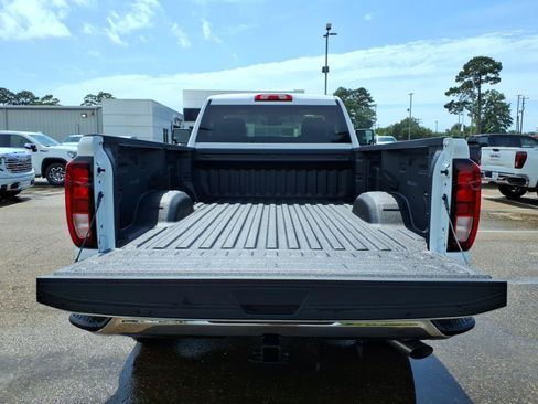 New 2026 GMC Sierra 2500 Pro w/ Convenience Package RWD image 6