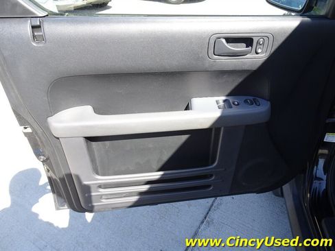 Used 2006 Honda Element EX image 26