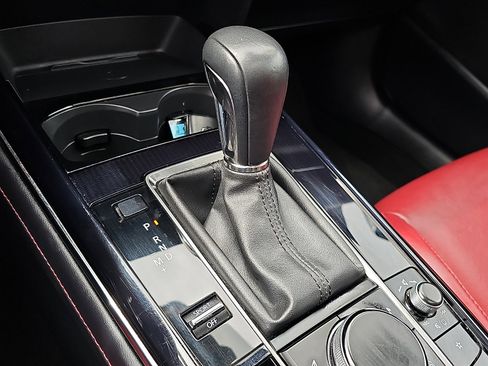 Used 2025 MAZDA CX-30 AWD 2.5 S w/ Preferred Package image 15