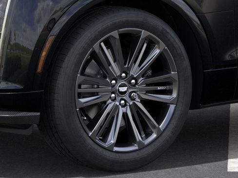 New 2026 Cadillac Lyriq V w/ Exterior Carbon Fiber Package AWD/4WD image 9