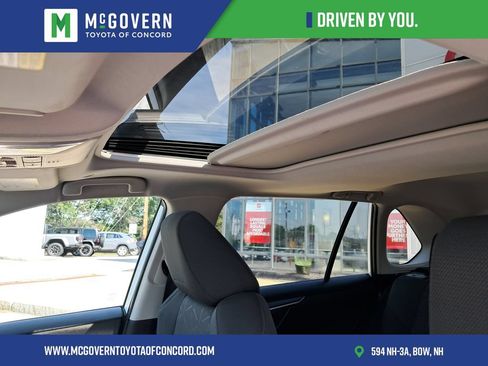 Used 2023 Toyota RAV4 XLE w/ Convenience Package AWD/4WD image 15