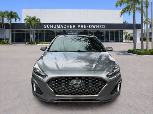 Used 2019 Hyundai Sonata Limited FWD image 2