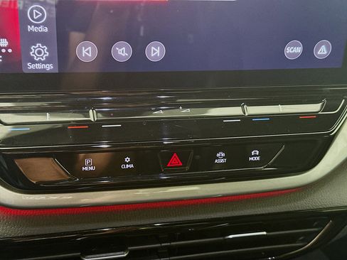 Used 2023 Volkswagen ID.4 Pro S image 23