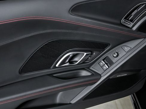 Used 2020 Audi R8 V10 image 21