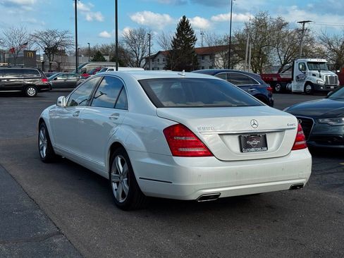 Used 2011 Mercedes-Benz S 550 4MATIC image 7