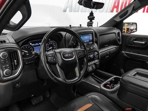 Used 2020 GMC Sierra 1500 AT4 w/ AT4 Premium Package AWD/4WD image 3