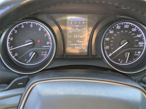 Used 2022 Toyota Camry SE image 23