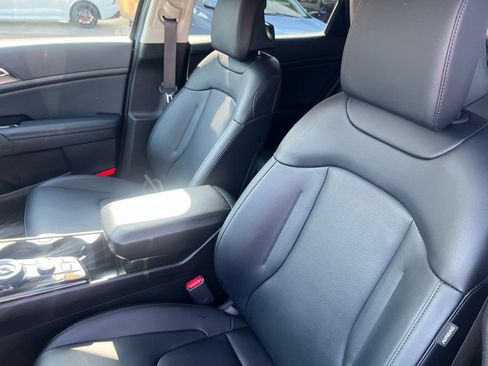 Certified 2023 Kia Sportage EX AWD/4WD image 5