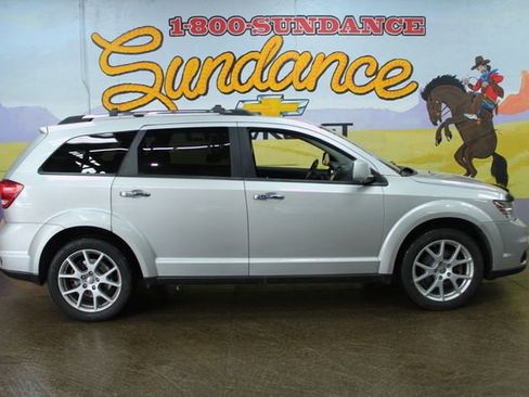 Used 2014 Dodge Journey R/T image 1