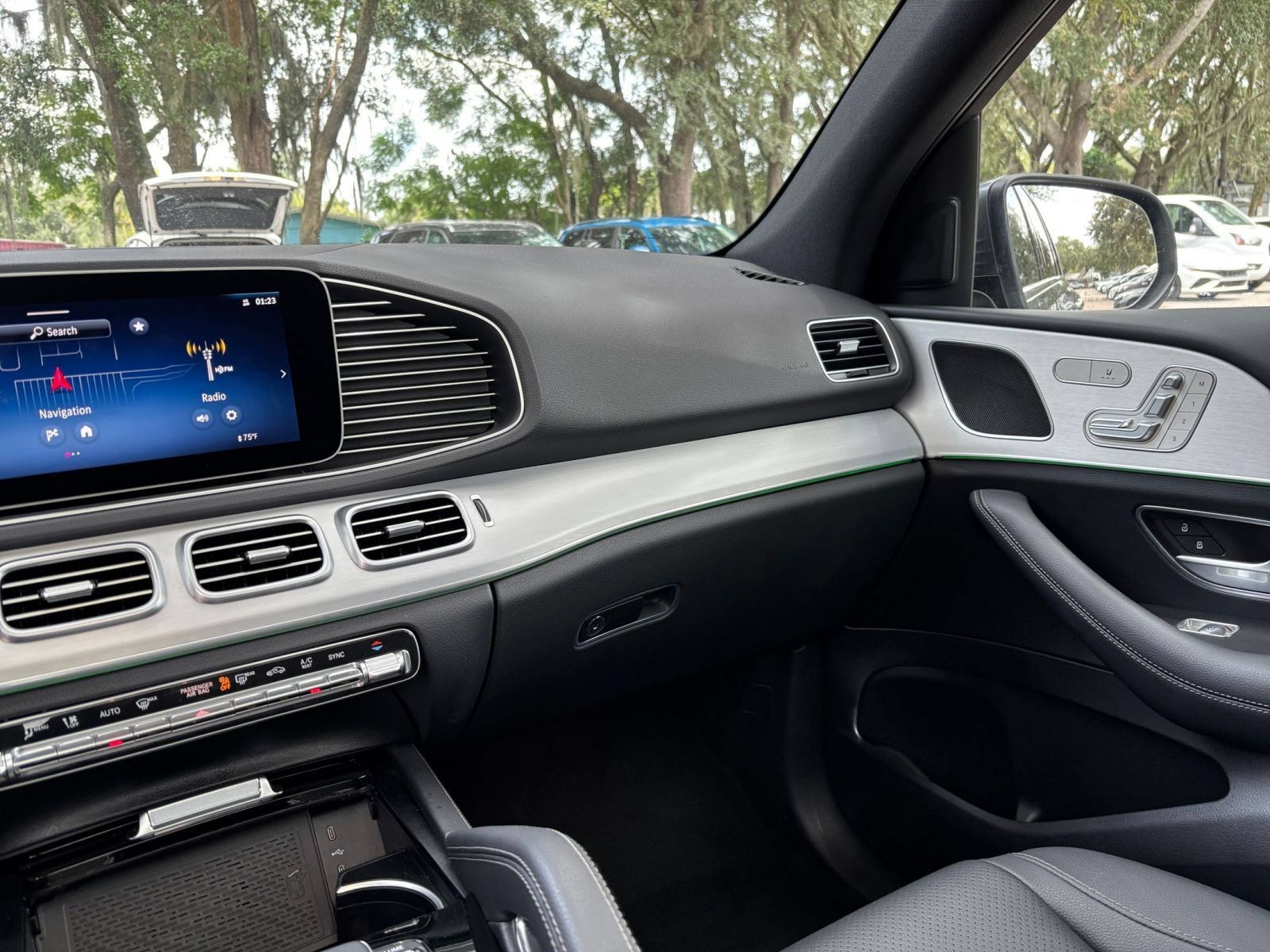 Used 2026 Mercedes-Benz GLE 350 4MATIC image 37