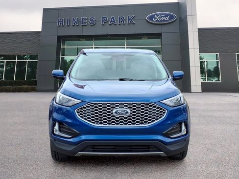 Used 2023 Ford Edge SEL w/ Convenience Package AWD/4WD image 2