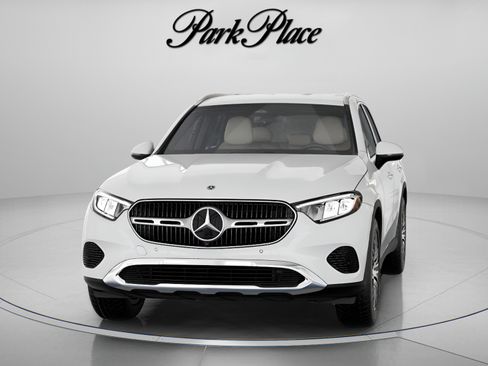 Used 2026 Mercedes-Benz GLC 300 image 37