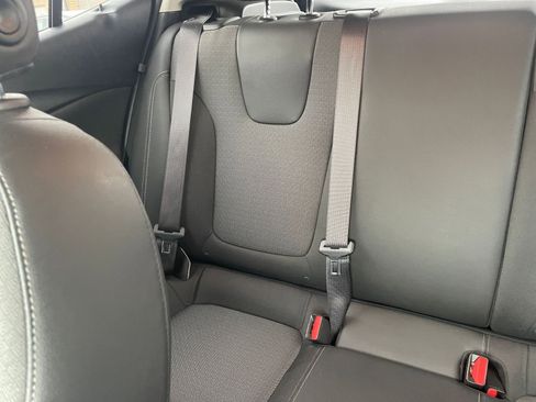 Used 2025 Buick Encore GX Preferred image 39