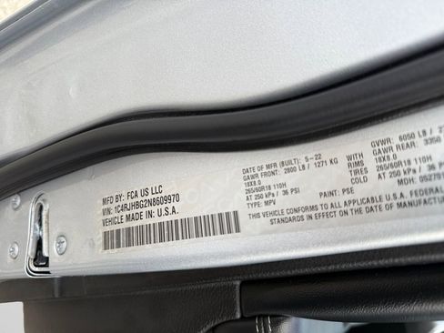 Certified 2022 Jeep Grand Cherokee Limited image 29