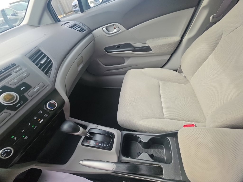 Used 2012 Honda Civic LX image 20
