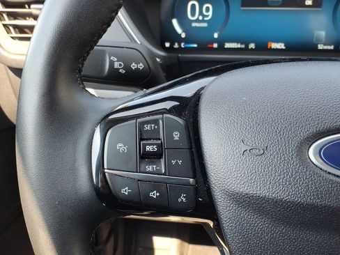 Used 2025 Ford Escape Platinum AWD/4WD image 20