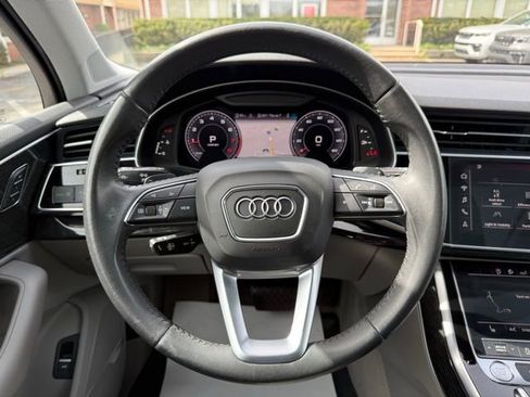 Used 2020 Audi Q7 2.0T Premium Plus w/ Premium Plus Package AWD/4WD image 47