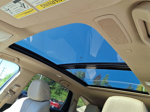 Used 2019 Acura RDX w/ Technology Package AWD/4WD image 15