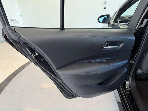 Used 2023 Toyota Corolla SE w/ Carpet Mat Package (TMS) FWD image 28