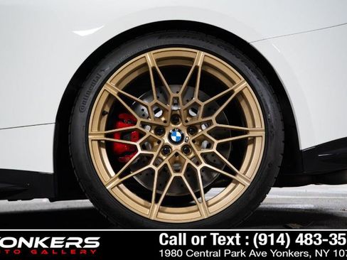 Used 2025 BMW M4 Coupe w/ Executive Package image 15
