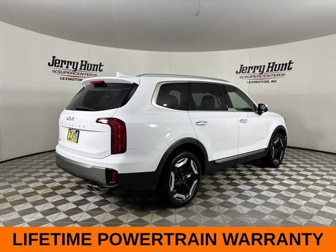 Used 2025 Kia Telluride S FWD image 6