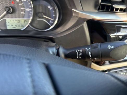 Used 2016 Toyota Corolla LE FWD image 20