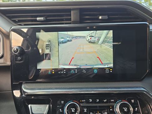 Used 2023 GMC Sierra 1500 Denali w/ Denali Reserve Package image 23