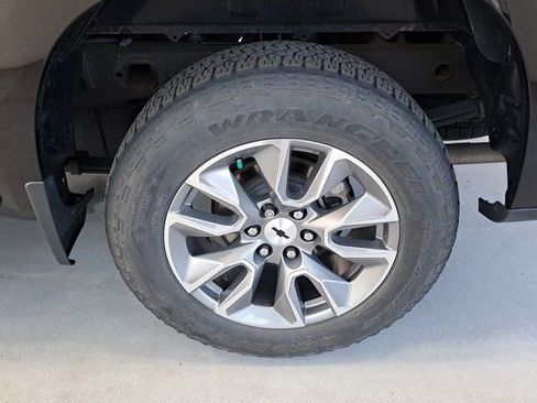 Used 2020 Chevrolet Silverado 1500 RST w/ All-Star Edition image 36