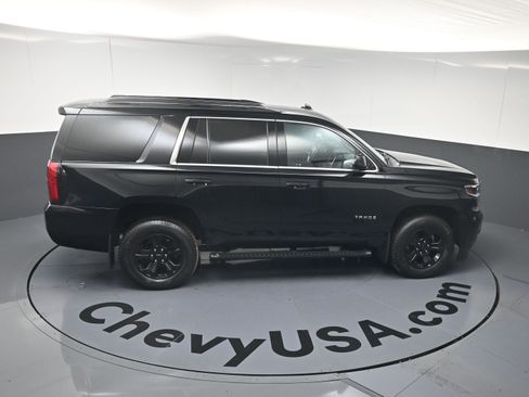 Used 2019 Chevrolet Tahoe LS w/ Enhanced Driver Alert Package AWD/4WD image 16