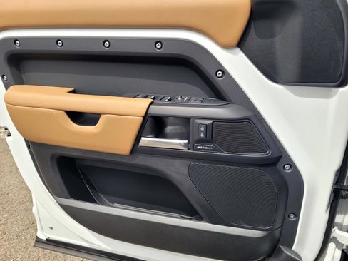 New 2026 Land Rover Defender 110 S AWD/4WD image 20