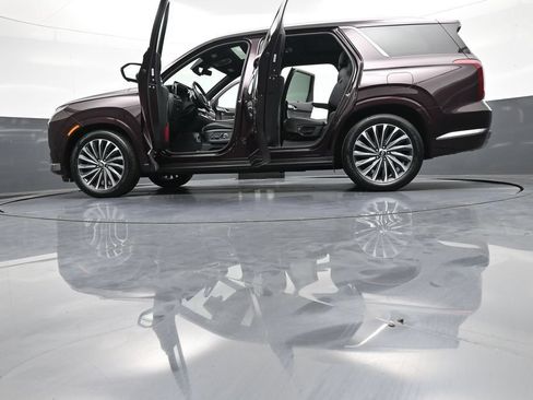 Certified 2024 Hyundai Palisade Calligraphy AWD/4WD image 53