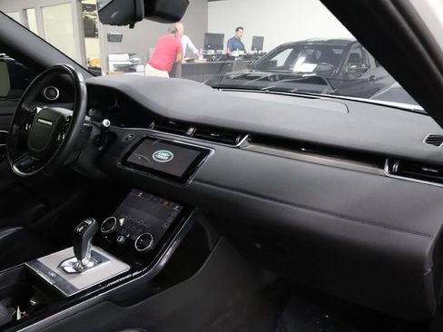 Used 2020 Land Rover Range Rover Evoque S image 25