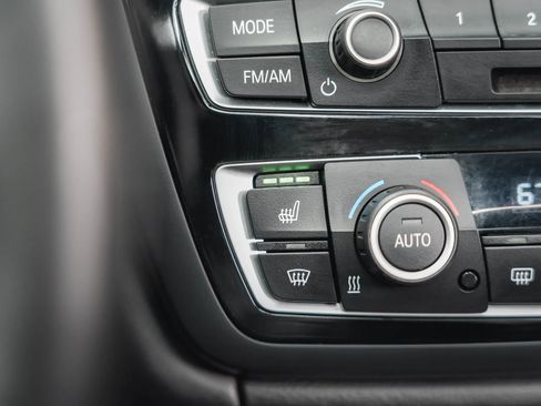 Used 2016 BMW M4 Convertible image 46