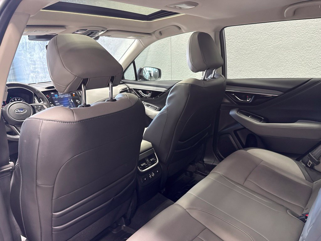 Used 2024 Subaru Outback Limited AWD/4WD image 17