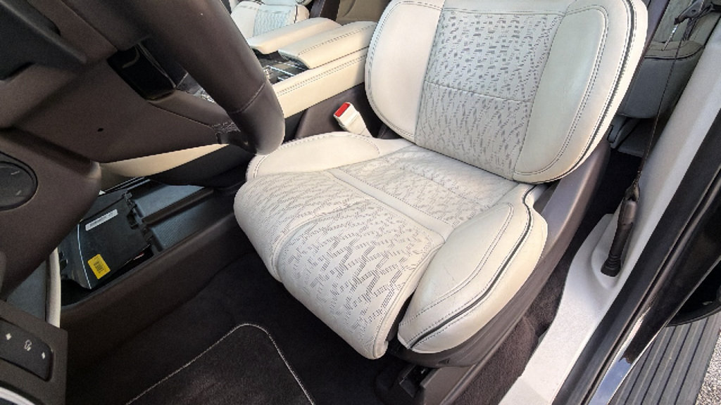 Used 2022 Lincoln Navigator Black Label AWD/4WD image 16