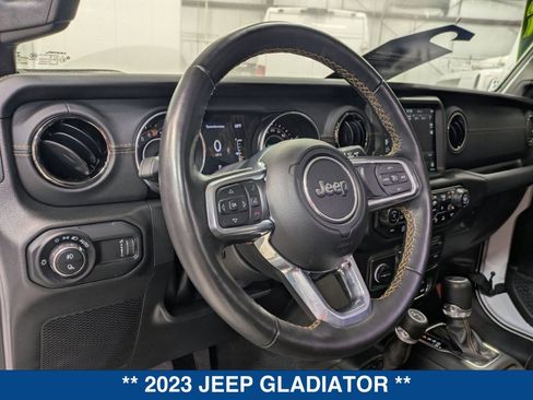 Used 2023 Jeep Gladiator Overland image 28