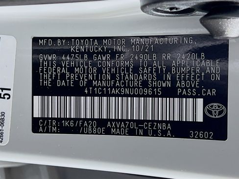 Certified 2022 Toyota Camry LE image 26