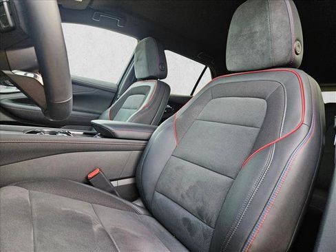 New 2024 Chevrolet Blazer EV RS image 4