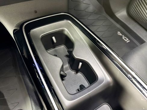 Certified 2023 Volkswagen ID.4 Pro S Plus AWD/4WD image 15