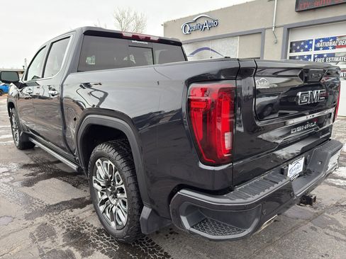 Used 2023 GMC Sierra 1500 Denali Ultimate image 9