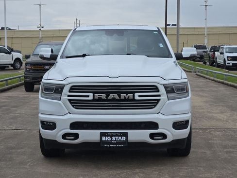 Used 2023 RAM 1500 Laramie AWD/4WD image 11