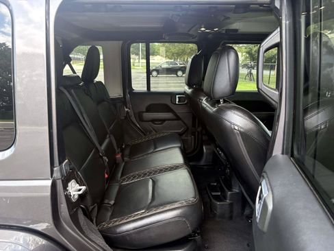 Used 2021 Jeep Wrangler Unlimited Sahara AWD/4WD image 25