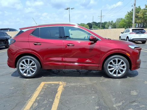 Used 2024 Buick Encore GX Avenir w/ Avenir Convenience Package FWD image 8