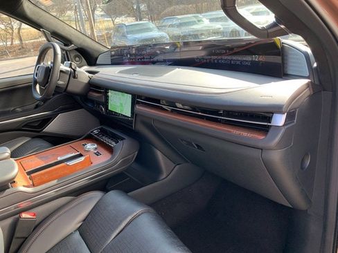 New 2026 Lincoln Navigator Black Label AWD/4WD image 12