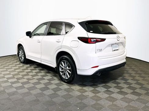 Used 2024 MAZDA CX-5 AWD 2.5 S w/ Select Package image 6